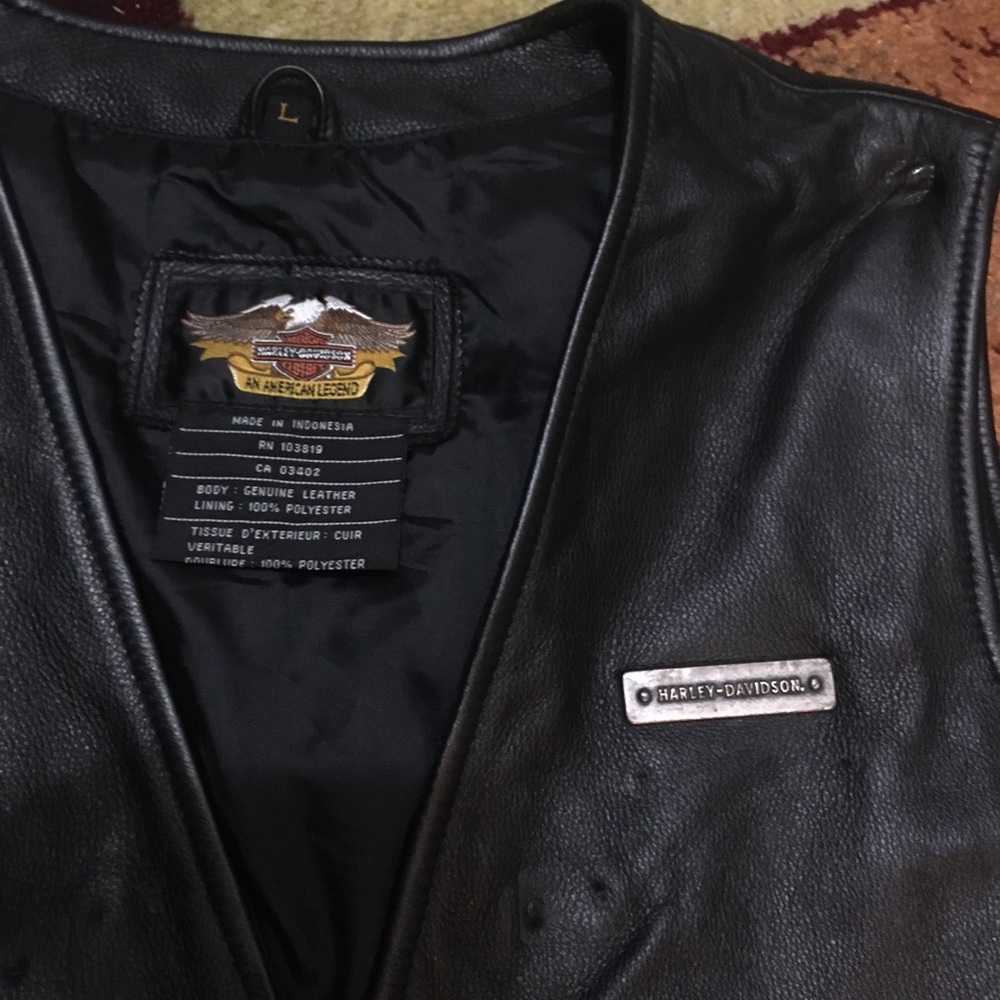 Black Harley Davidson Leather Vest. Vintage. - Picture 3 of 6